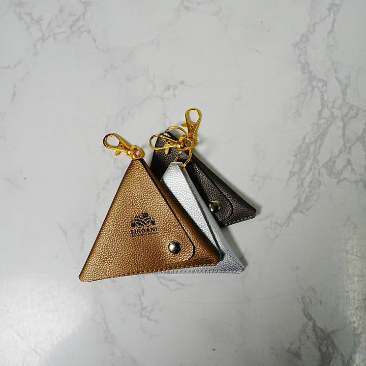 シンガ二キーホルダーポーチ